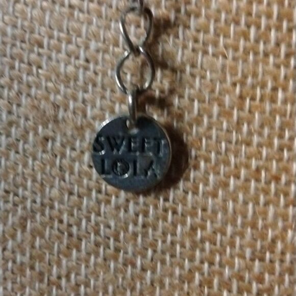 Sweet Lola   - Picture 4 of 5